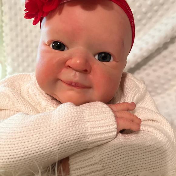 Meet your Posher, Lynette - Picture 1 of 1